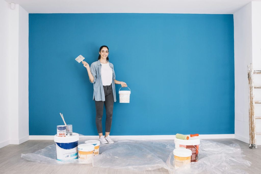 Best Way to Paint an Interior Room